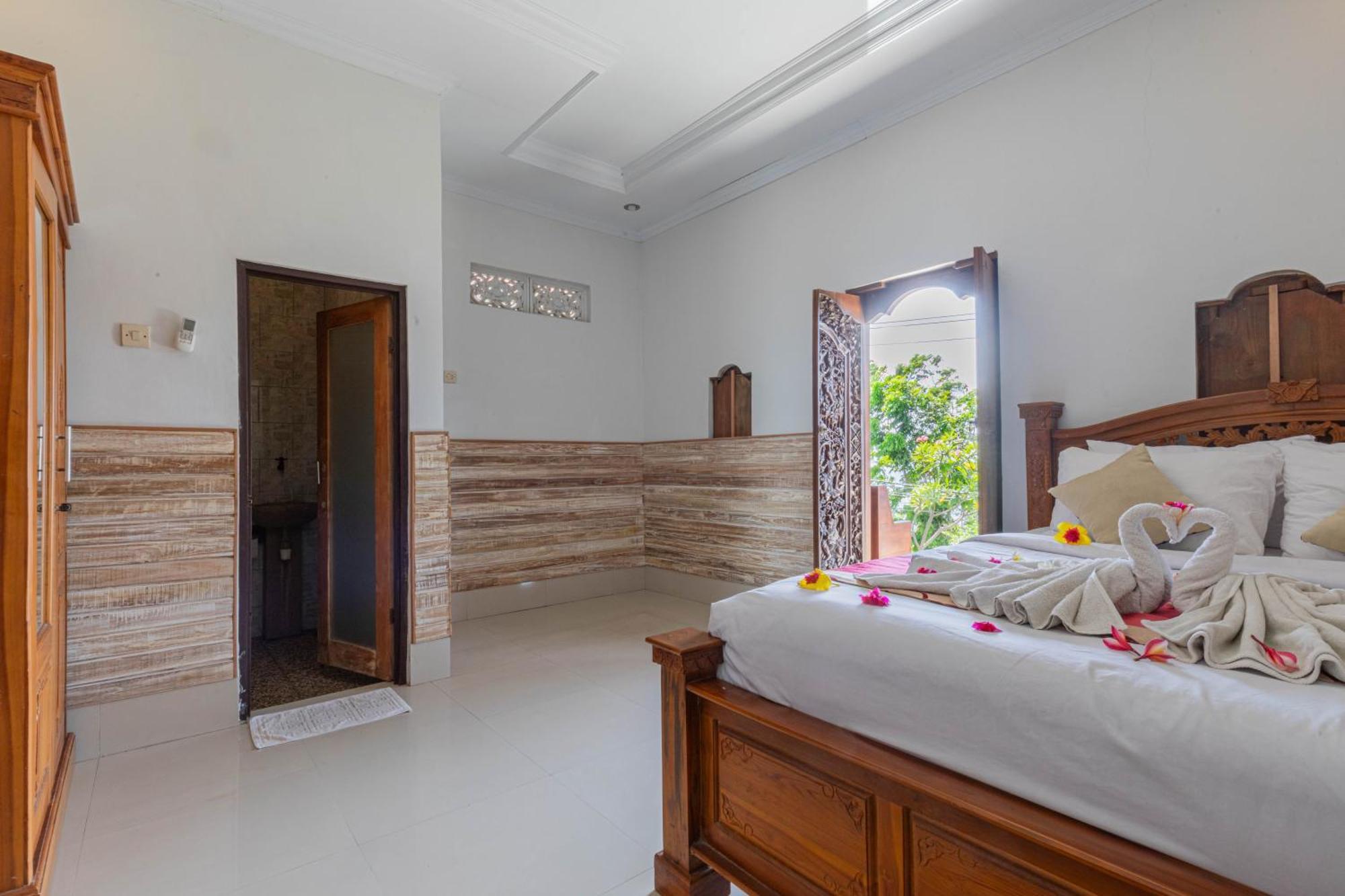 Manta Cottages With Sea View Batununggul Exteriör bild