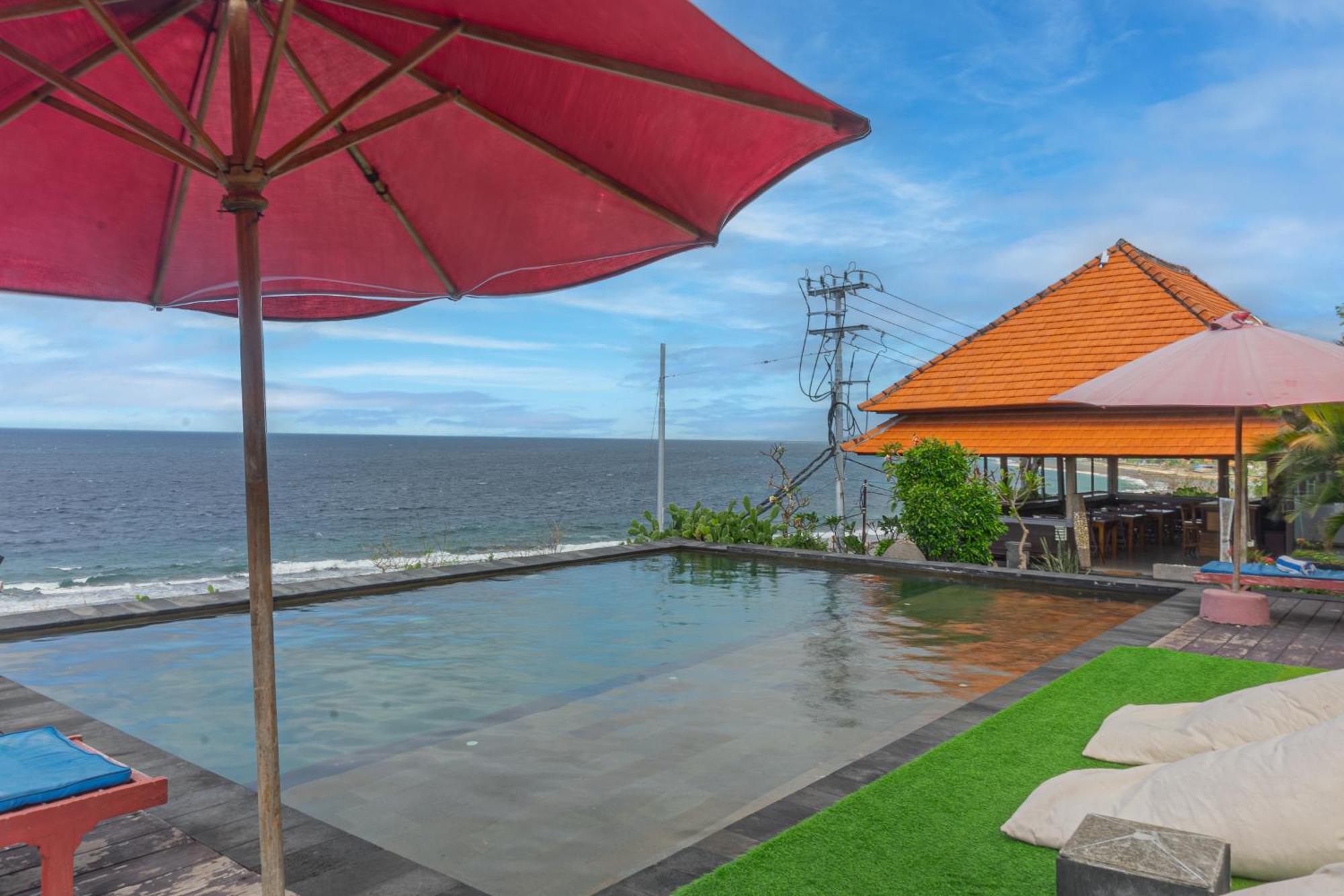 Manta Cottages With Sea View Batununggul Exteriör bild